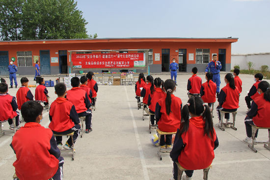 094220-714542.jpg 091947-174838.jpg