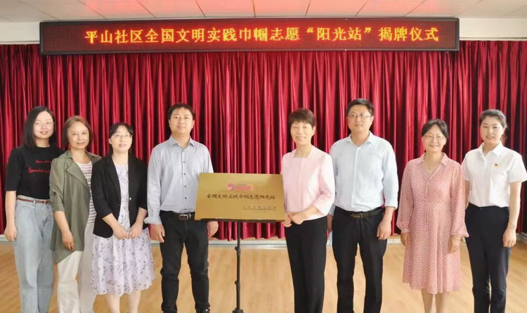 110314-619657.jpg 110314-619657.jpg