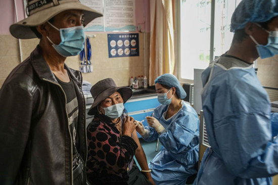 174446-455577.jpg 1128716662_16544847611361n.jpg