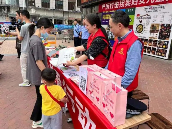 162216-101357.jpg 153223-209779.jpg