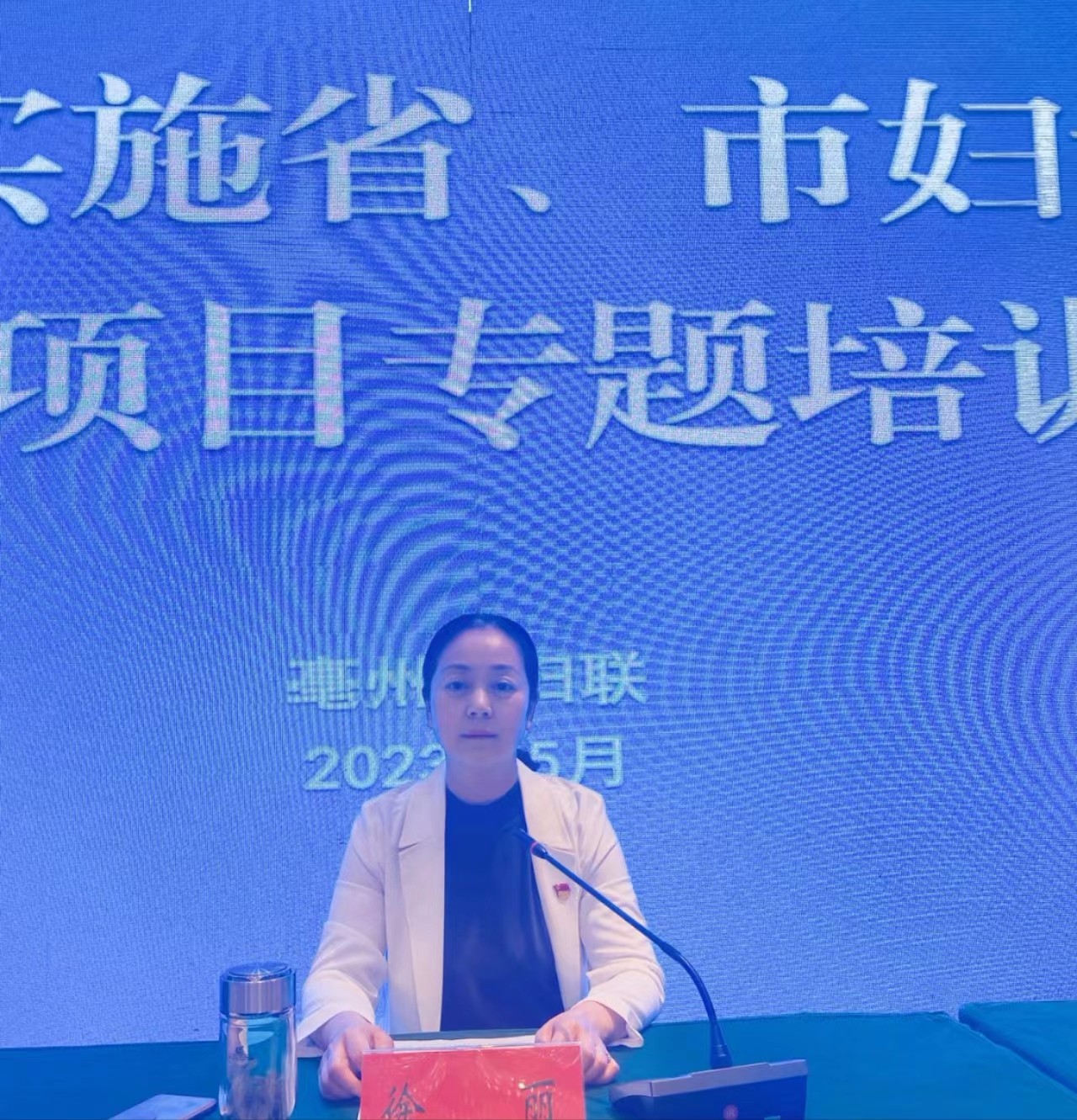 172902-704344.jpg 172902-704344.jpg