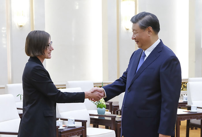 081809-810245.jpg 2.jpg