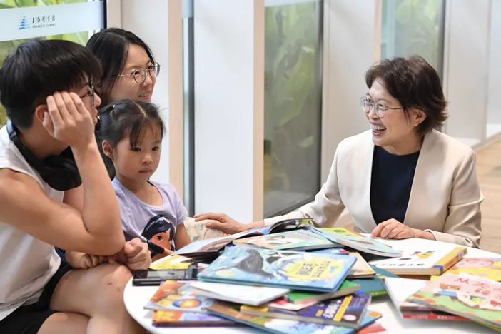 085116-318693.jpg 3.jpg