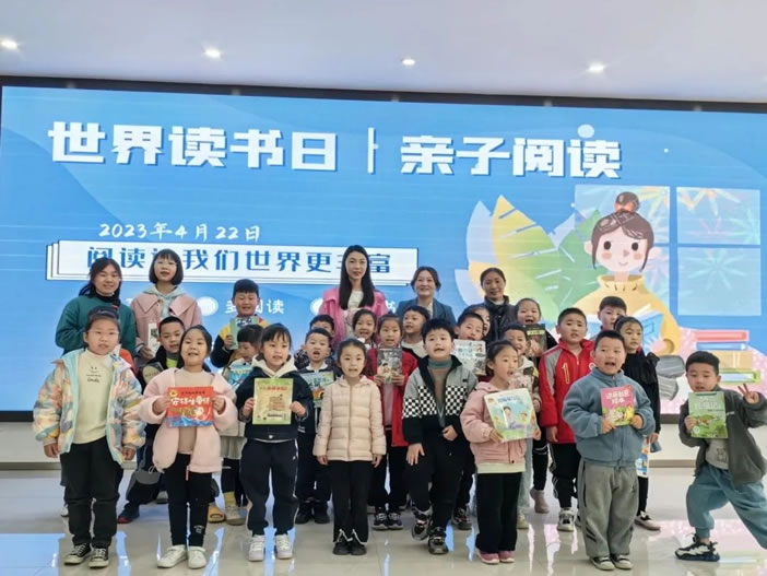 211032-992743.jpg 211032-992743.jpg