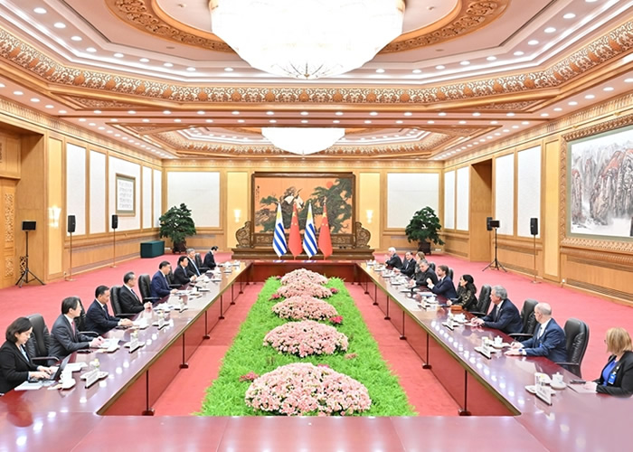 081455-348127.jpg 2.jpg