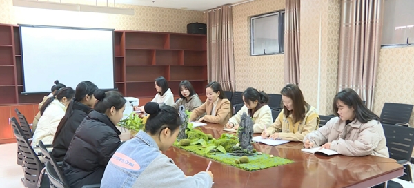 181400-651070.jpg 2_爱奇艺.jpg