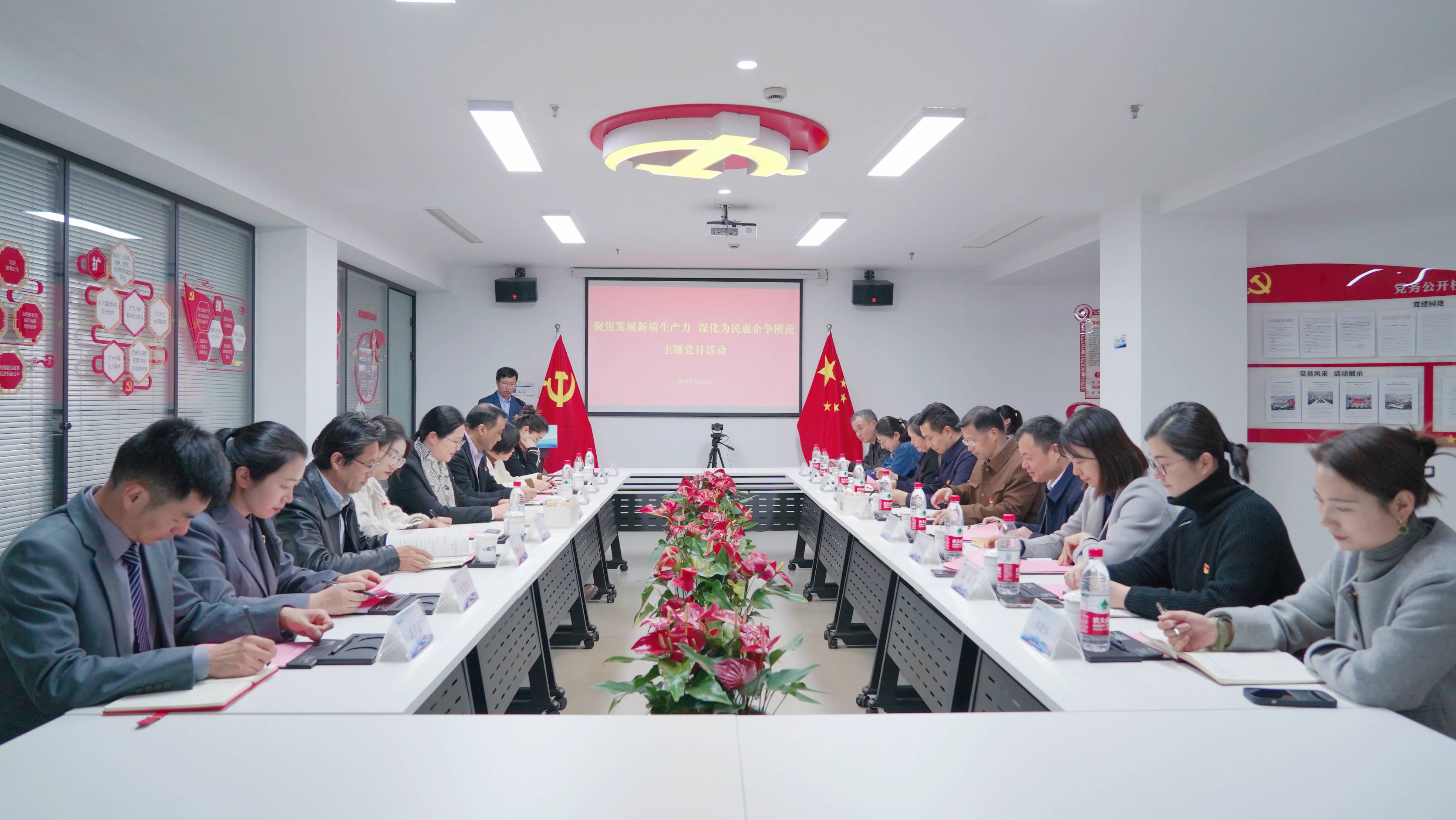 094159-956897.jpg 094159-956897.jpg