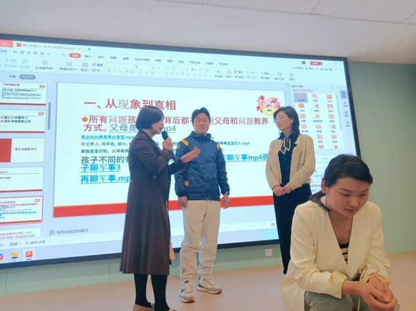 102658-863906.jpg 2互动_爱奇艺.jpg