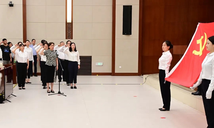 061201-707743.jpg 22.jpg