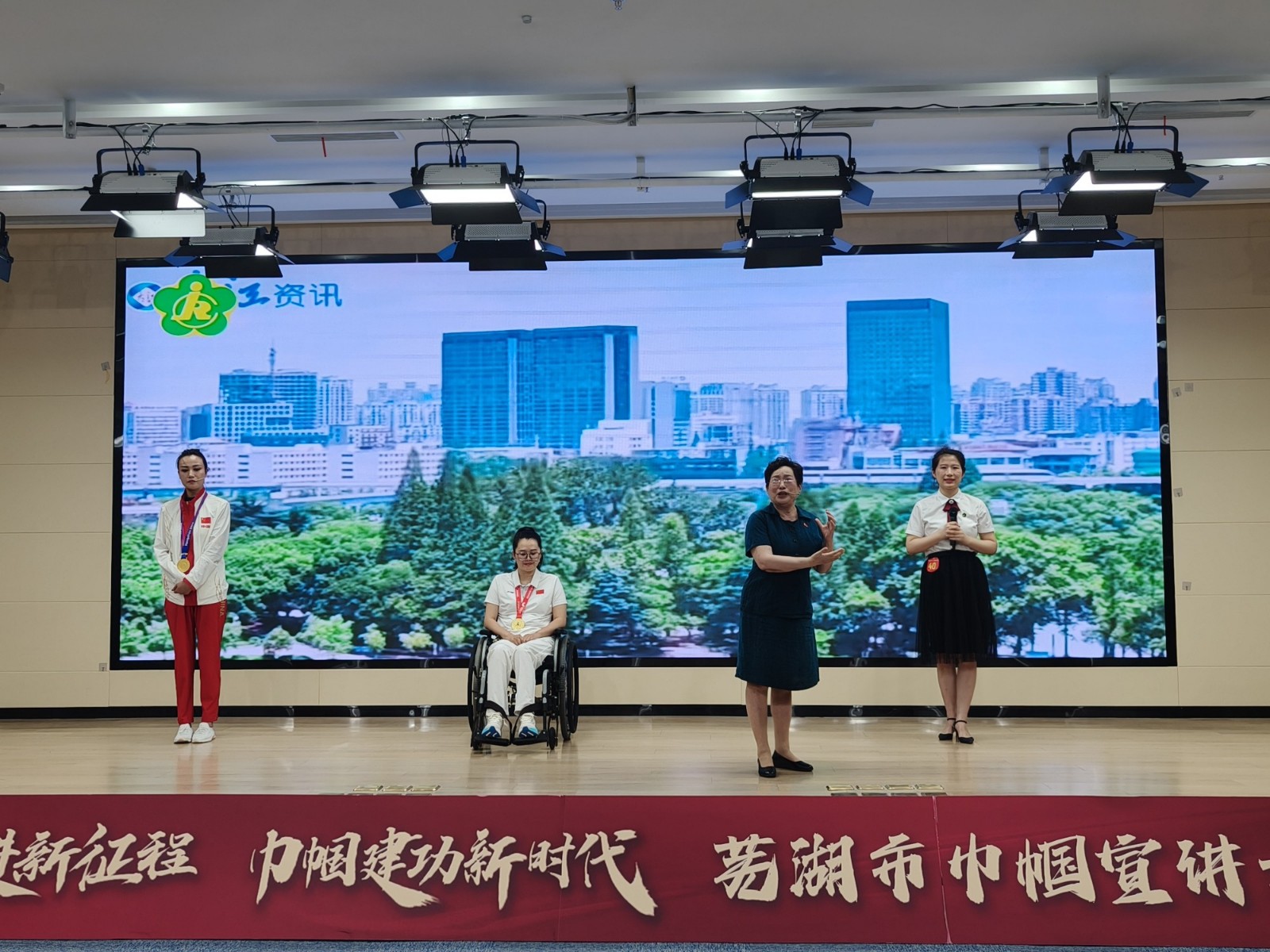 145017-792731.jpg 145017-792731.jpg