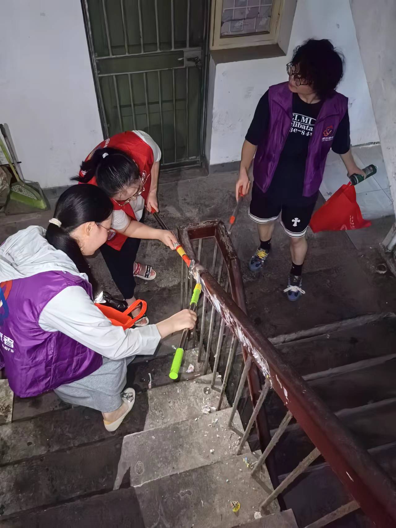 151424-186456.jpg 151424-186456.jpg