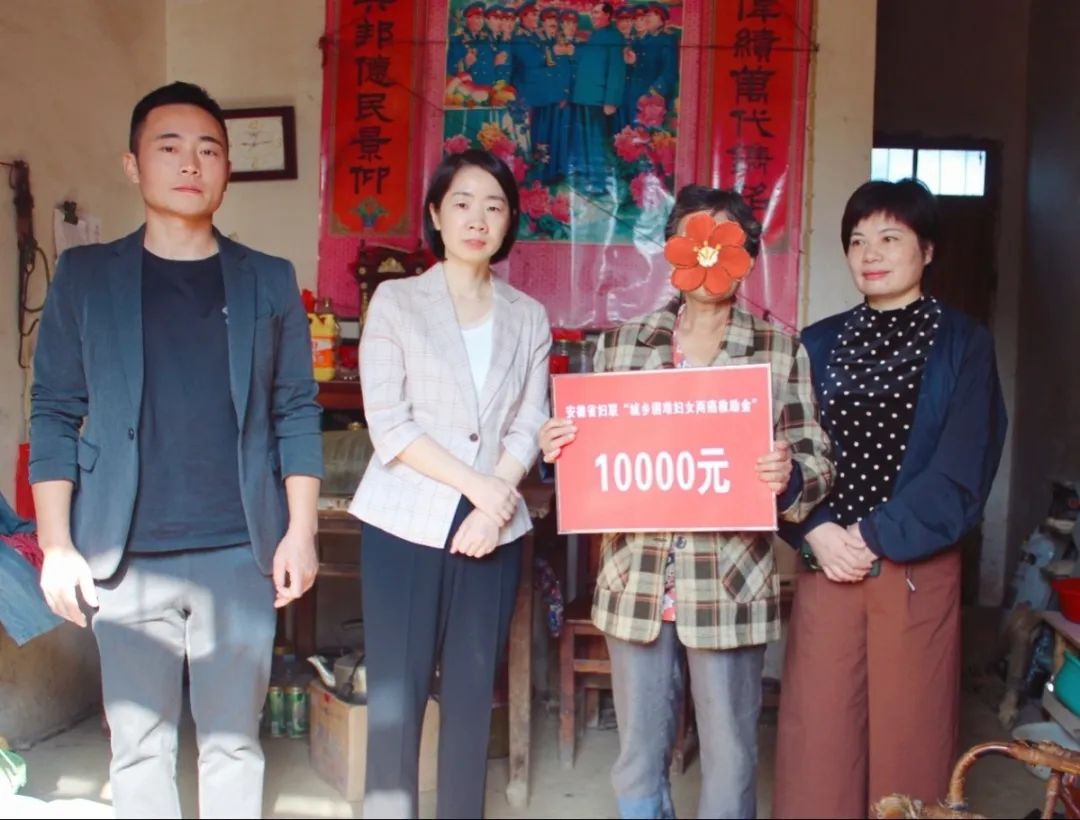 082642-996185.jpg 082642-996185.jpg