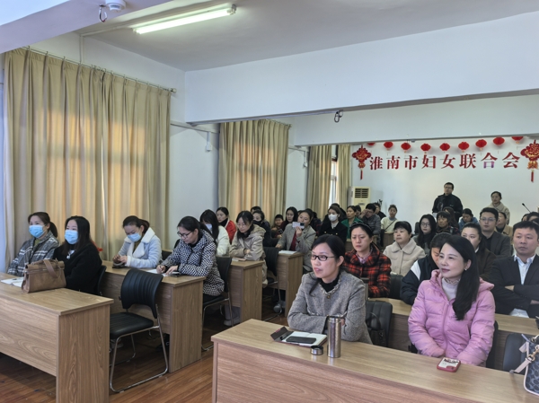 160016-486861.jpg 家长_爱奇艺.jpg