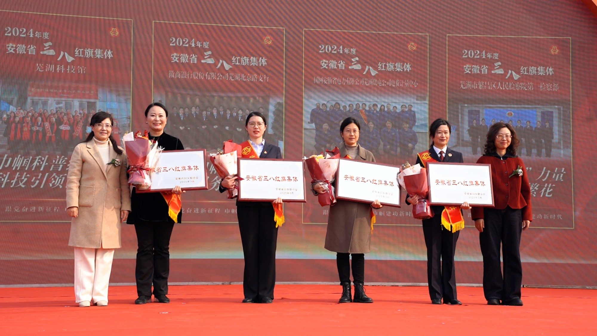 103723-494736.jpg 103723-494736.jpg