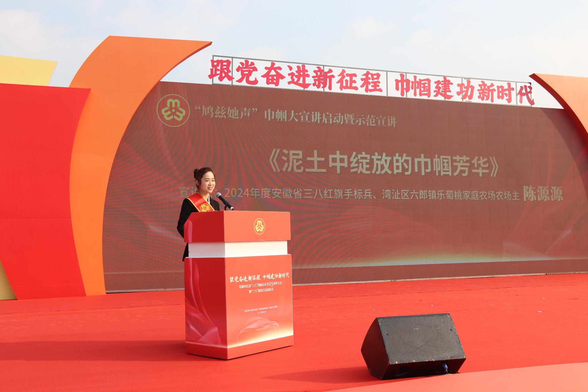 103825-135537.jpg 103825-135537.jpg