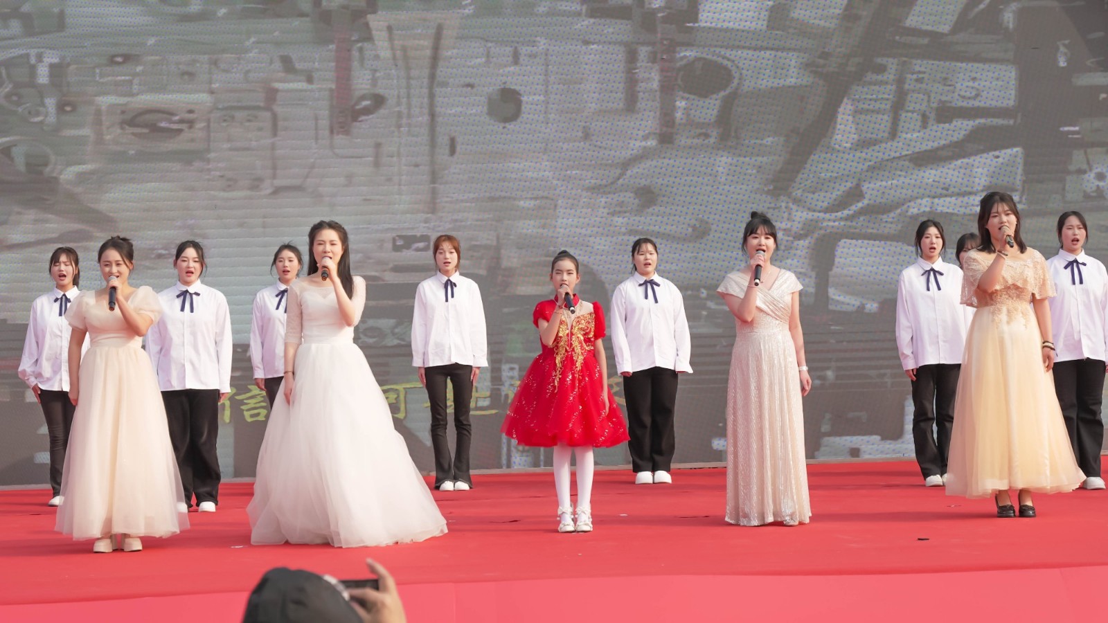 103904-153279.jpg 103904-153279.jpg