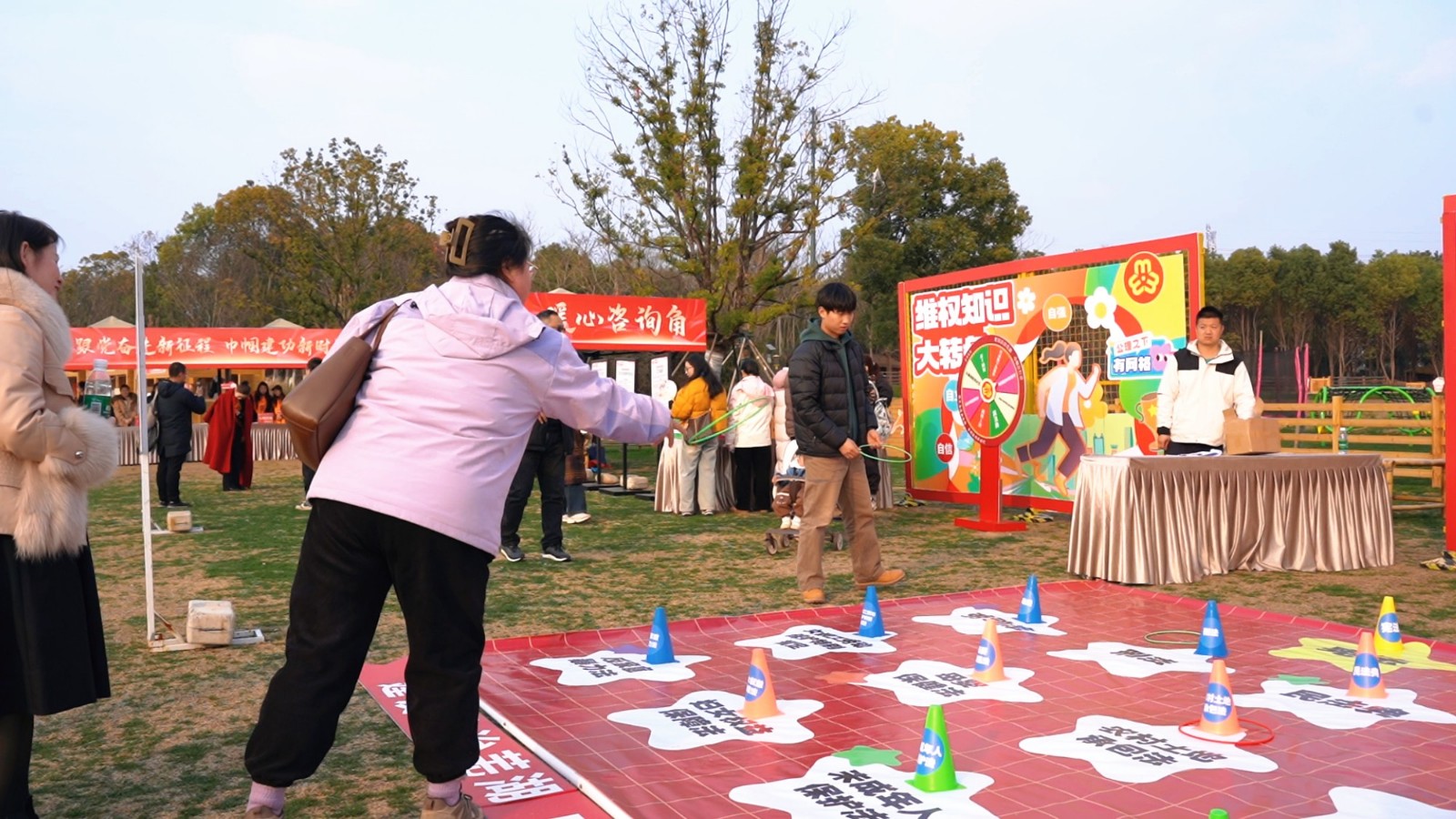 103950-877805.jpg 103950-877805.jpg