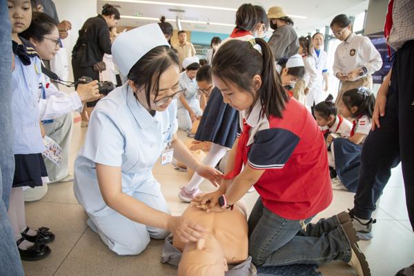 093459-318435.jpg 3.jpg