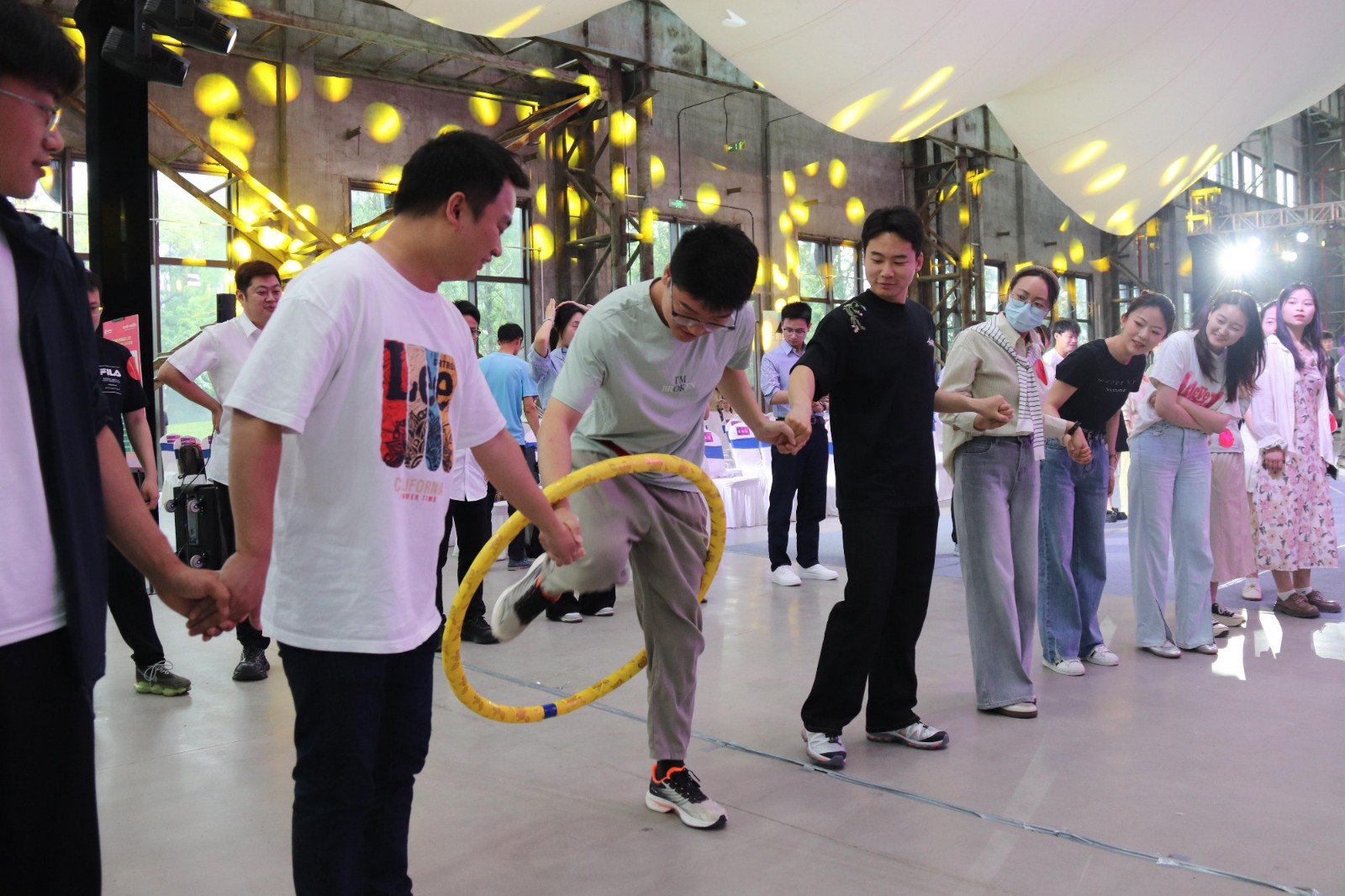 115321-120179.jpg 115321-120179.jpg