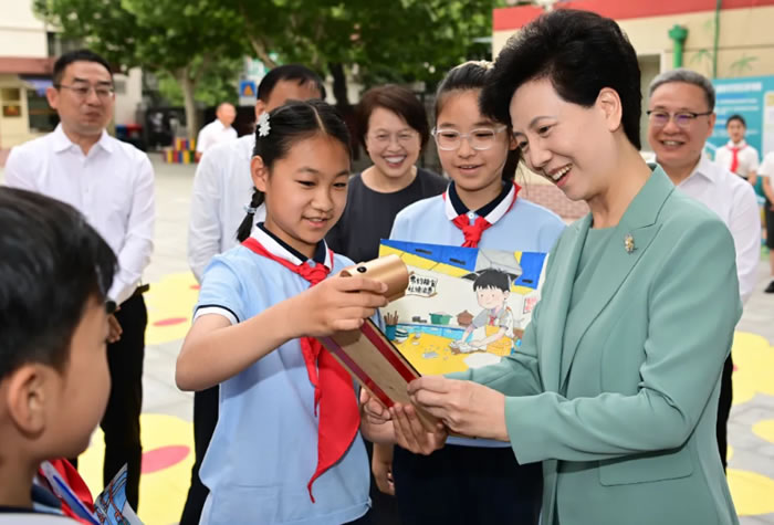 082519-487636.jpg 8.jpg