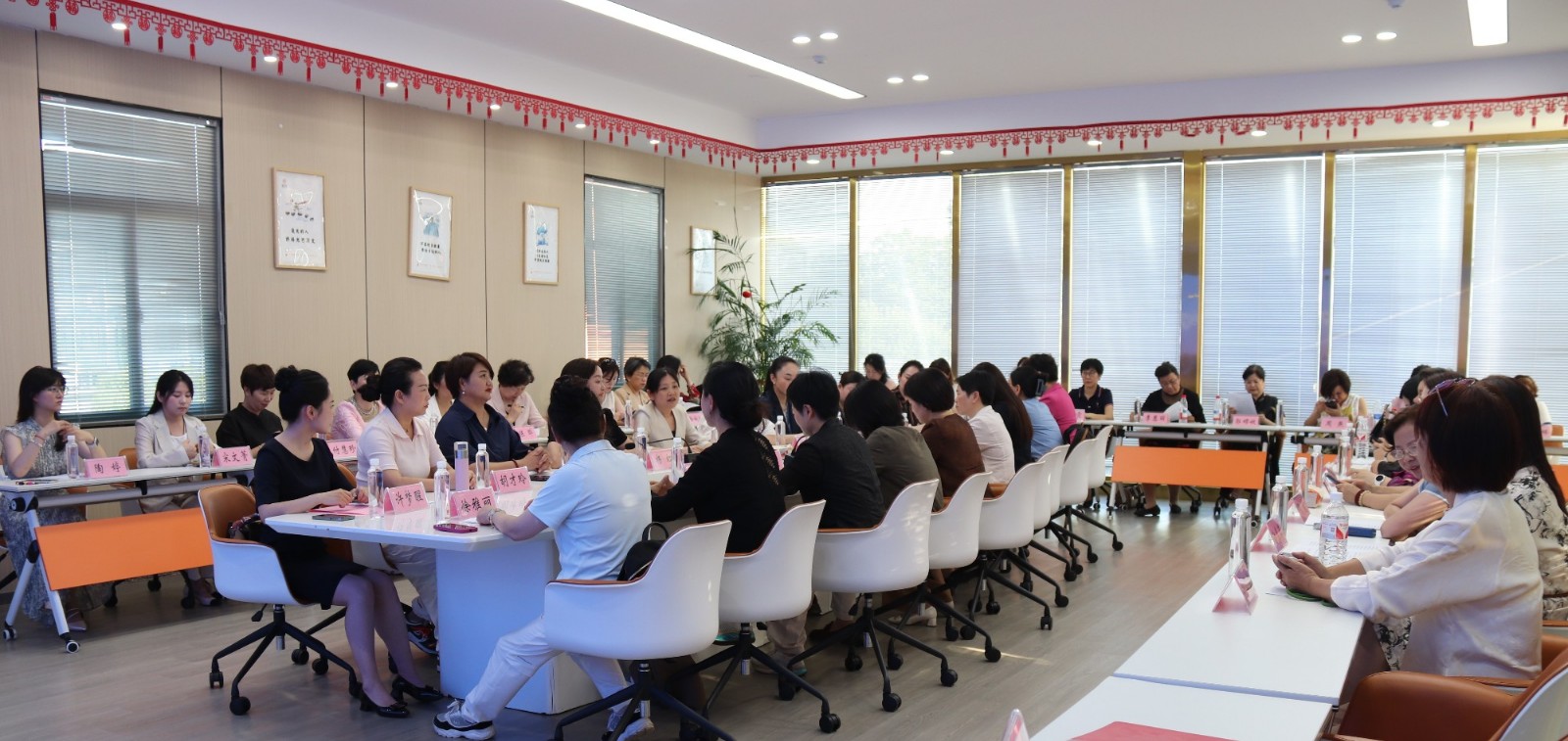 160254-985815.jpg 160254-985815.jpg