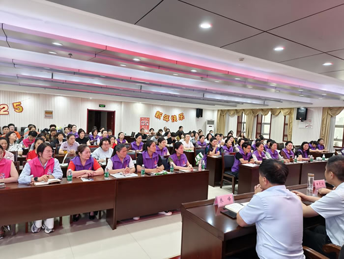 185249-110884.jpg 2.jpg