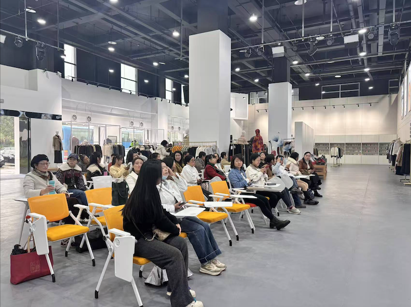 113410-466149.png iShot_2025-11-06_11.33.35.png