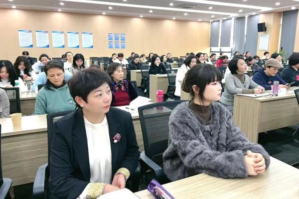 105524-999526.jpg 微信图片_2025-11-18_084205_715_爱奇艺.jpg