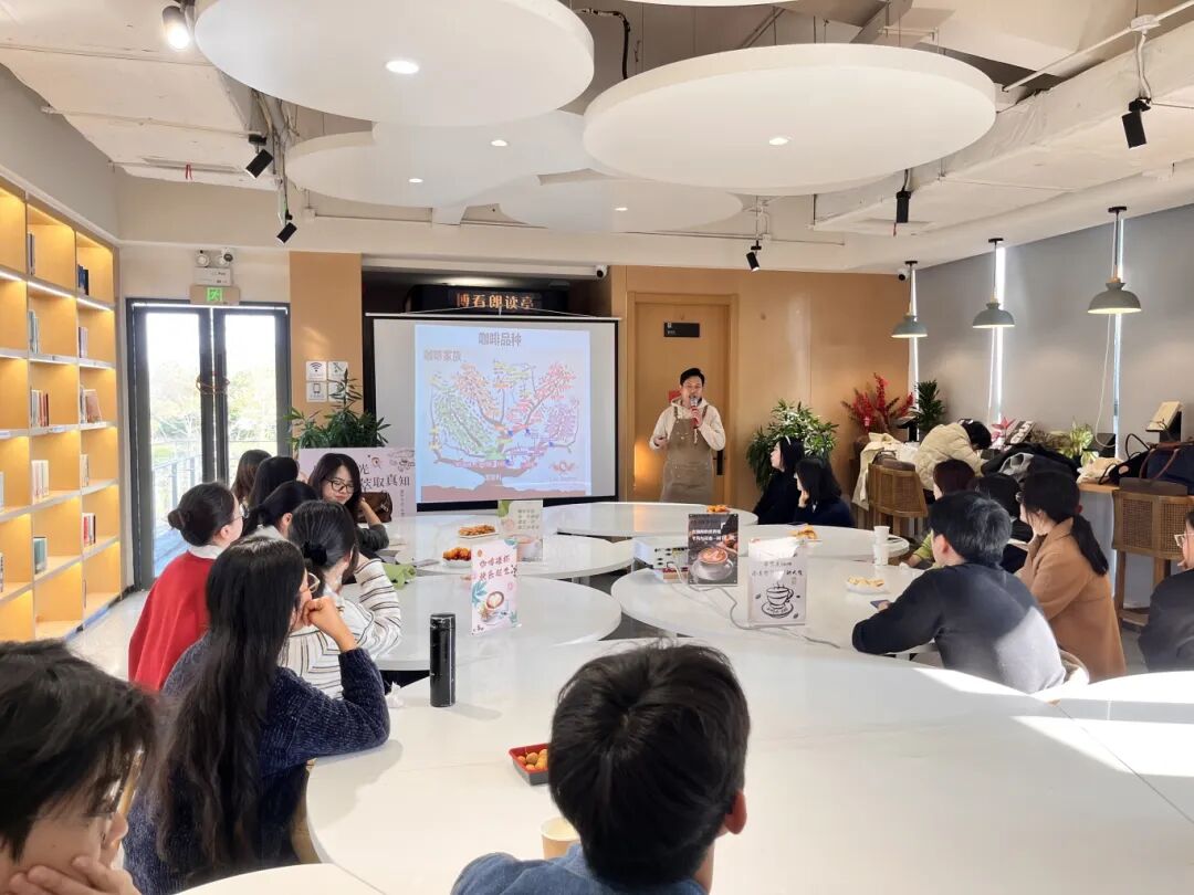 111200-748548.jpg 111200-748548.jpg