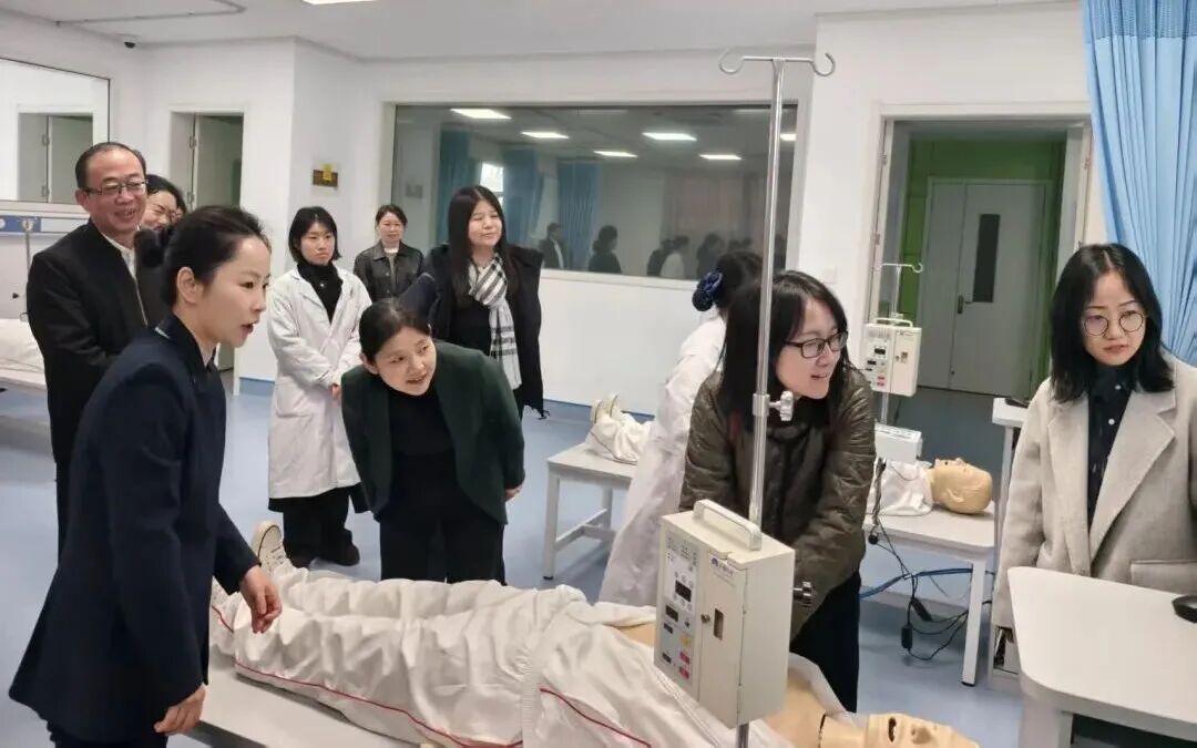 145424-757096.jpg 微信图片_20251211155857.jpg