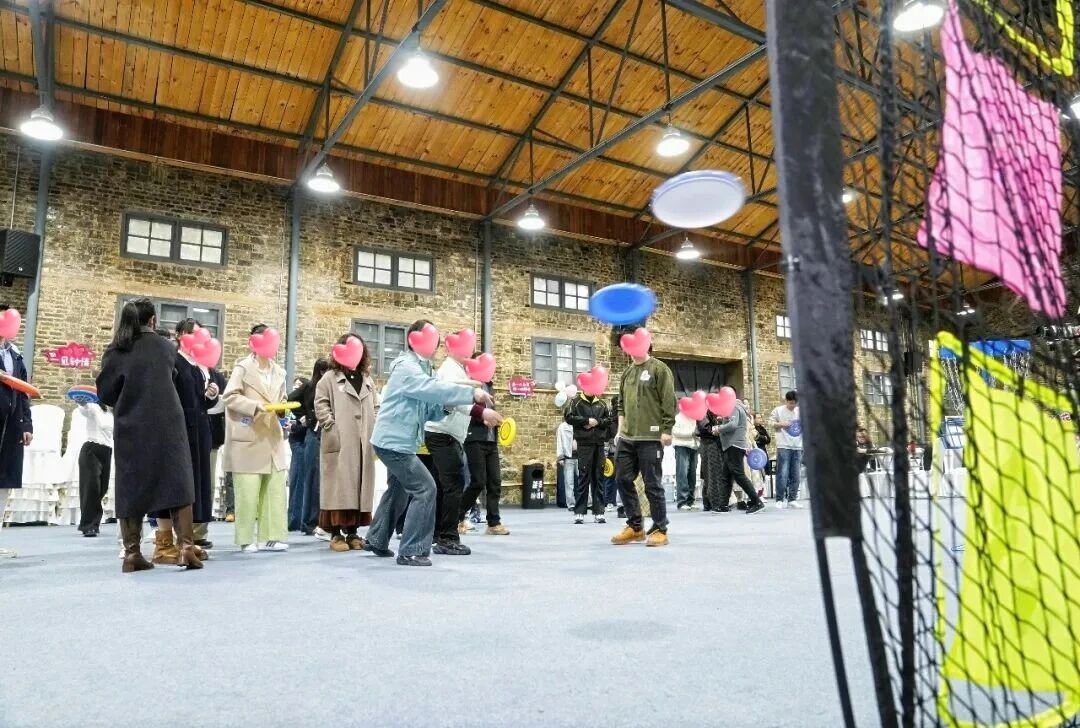 114818-541908.jpg 114818-541908.jpg