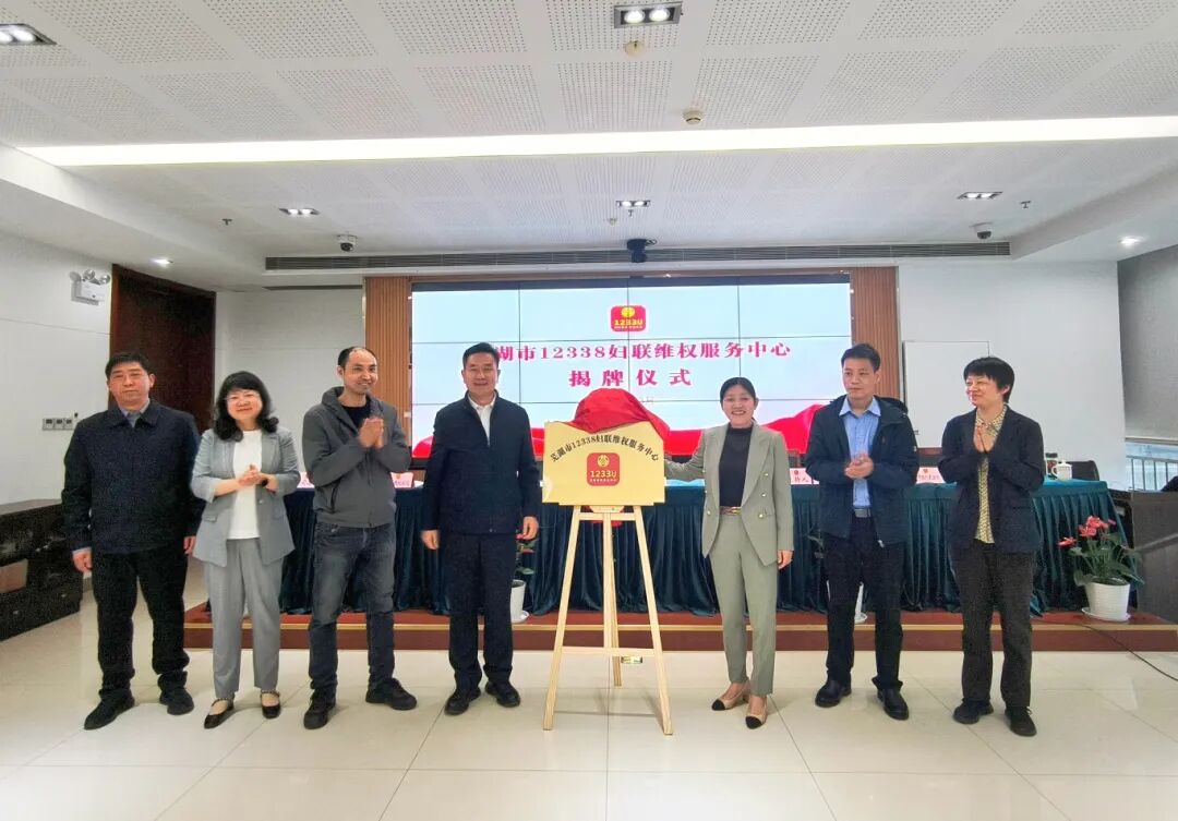 090743-245098.jpg 090743-245098.jpg