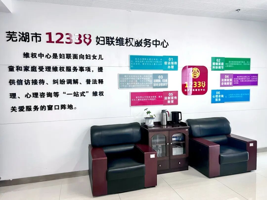 090743-325095.jpg 090743-325095.jpg