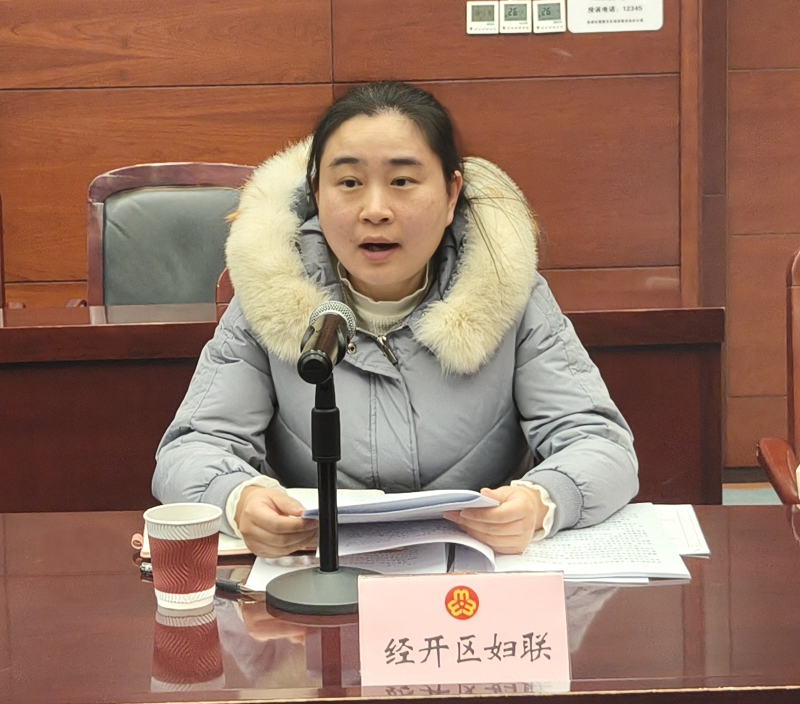 110424-592332.jpg 110424-592332.jpg